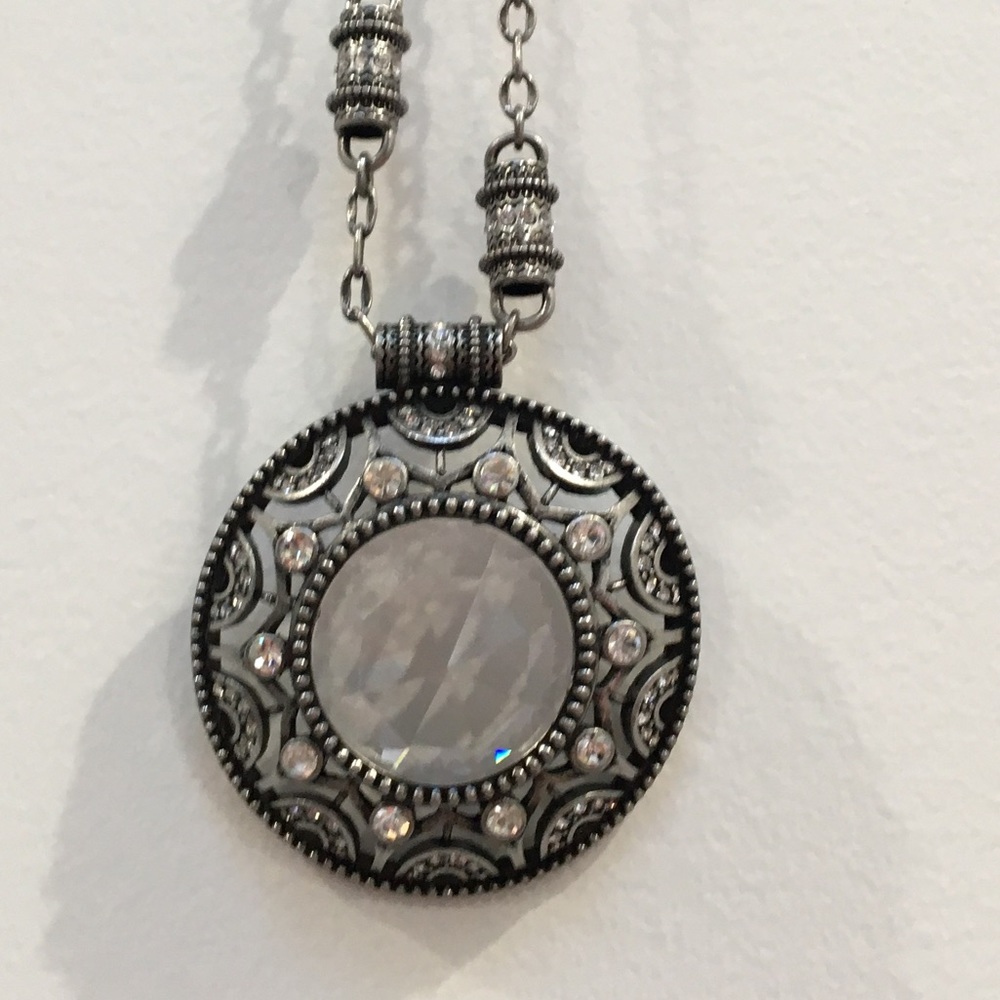 Zingara necklace from Lisa Sophia red carpet